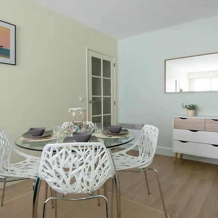 Apartment Du Port - Welkeys La Rochelle (Charente-Maritime)